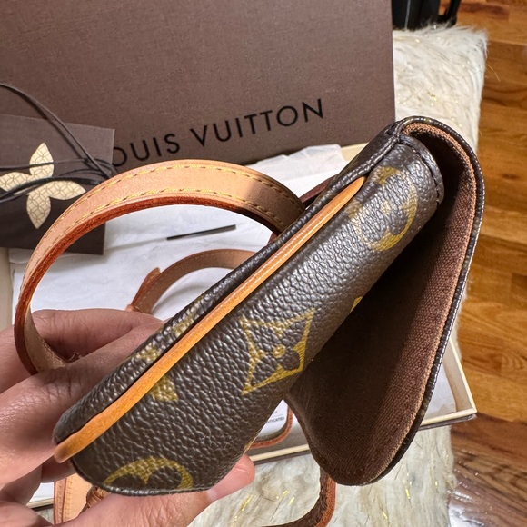 Louis Vuitton Pochette Marel belt -waist bag monogram with Box and card Auth. - Picture 9 of 16